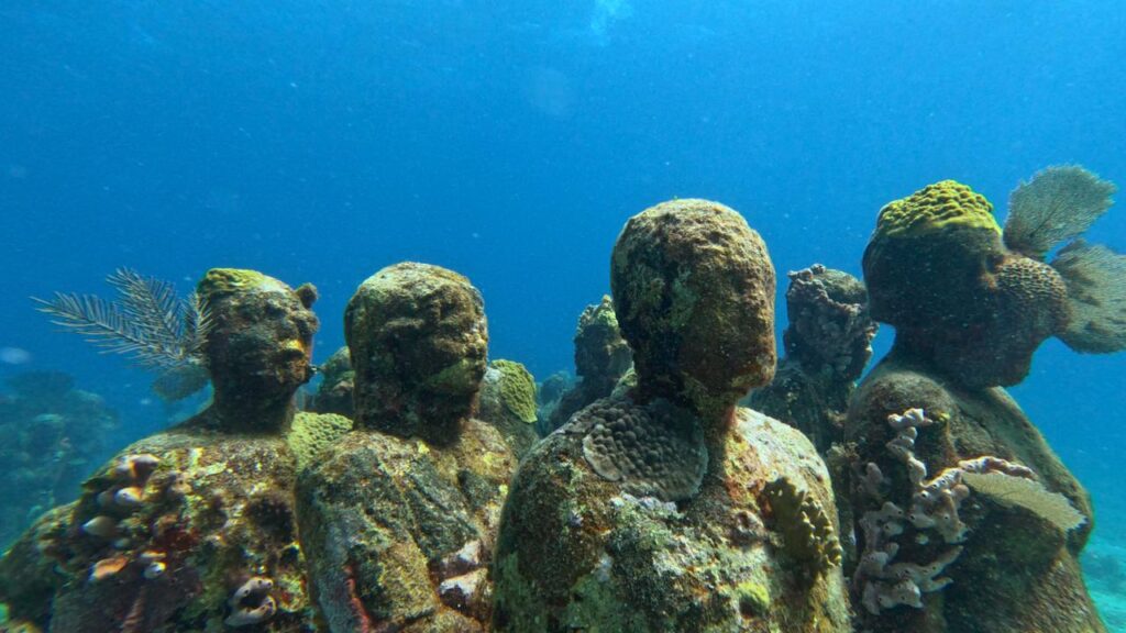 Estas son las 5 Maravillas Sumergidas: Descubre el único Museo Submarino en México