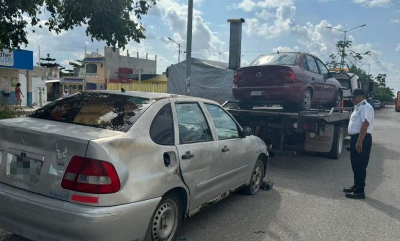 ¡Limpiando las calles! Cancún retira 20 vehículos abandonados en solo dos semanas