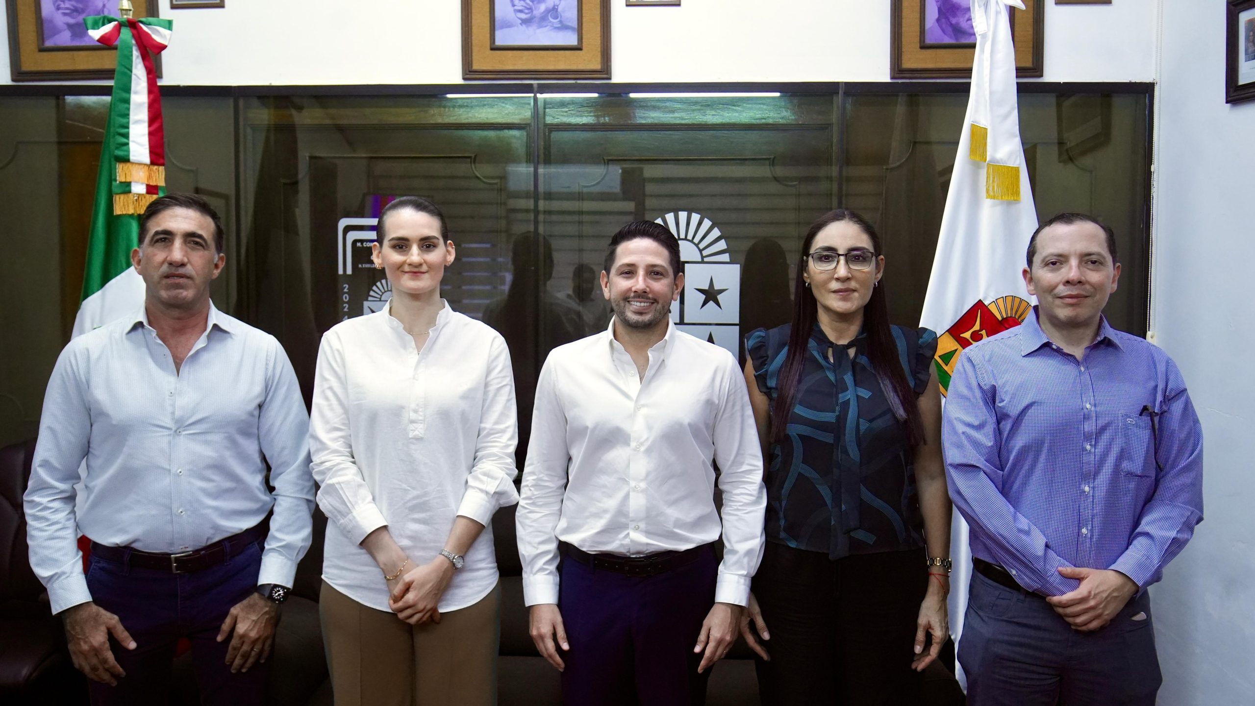 Renán Sánchez reafirma compromiso del congreso con la salud de las mujeres