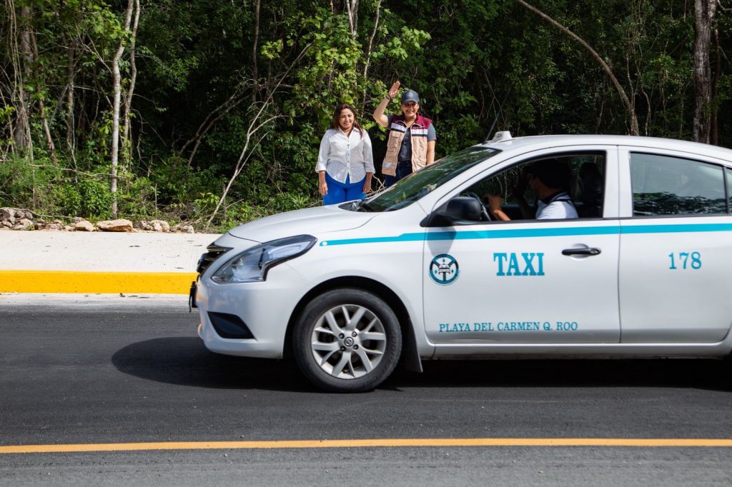 Estefanía Mercado conecta Villas del Sol con el centro de Playa del Carmen