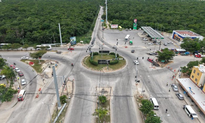 Cancún Avanza con 10 cruces seguros en avenidas clave y semaforización