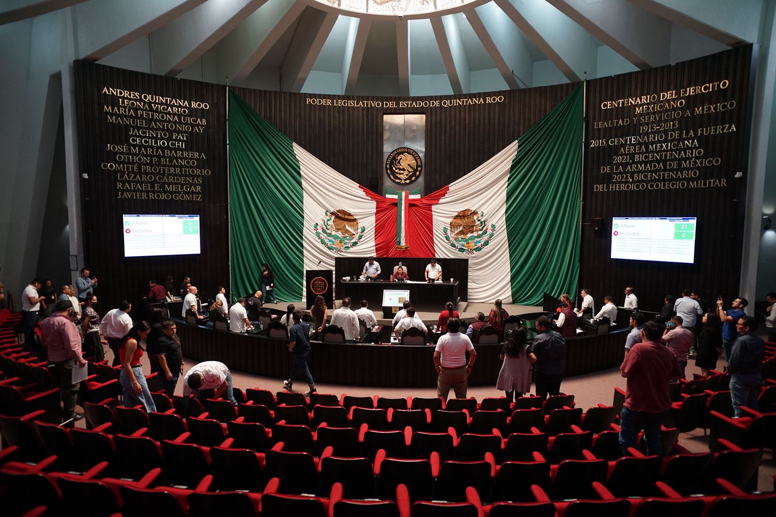 Congreso de Quintana Roo adopta lenguaje de género neutro