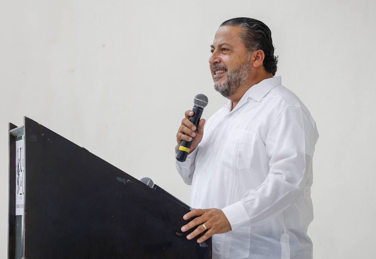 Jorge Sanén respalda el compromiso nacional por la vida de las mujeres