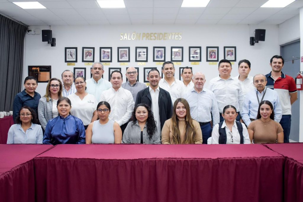 Ayuntamiento de Benito Juárez digitaliza trámites catastrales en Cancún