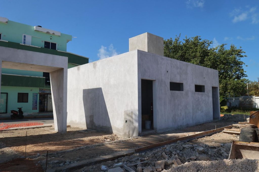 Estefanía Mercado entrega remodelación histórica del Patinódromo