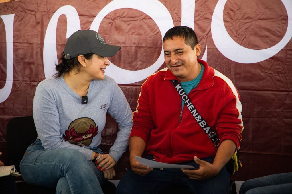 Estefanía Mercado lleva "Chambamanía" y servicios sociales a El Ejido