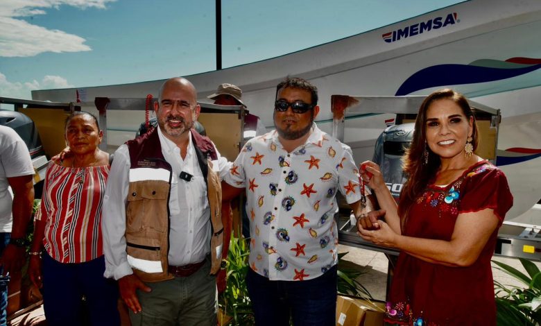 Mara Lezama entrega 8 millones en equipo a pescadores locales