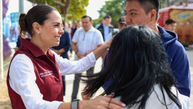 Calle 82 de Cancún se renueva con concreto hidráulico y alumbrado