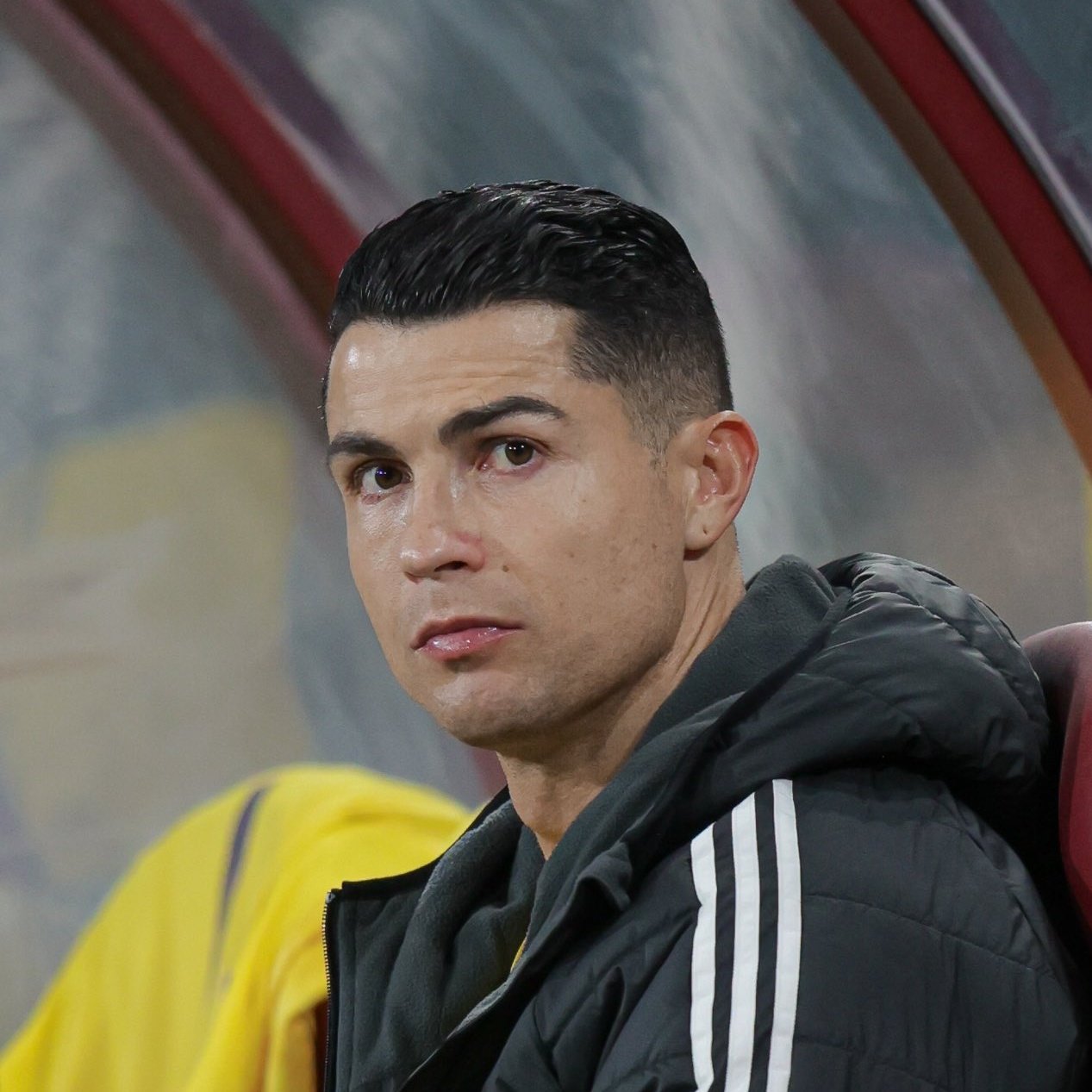 CR7 explota contra el fichaje de Benzema al Al Hila
