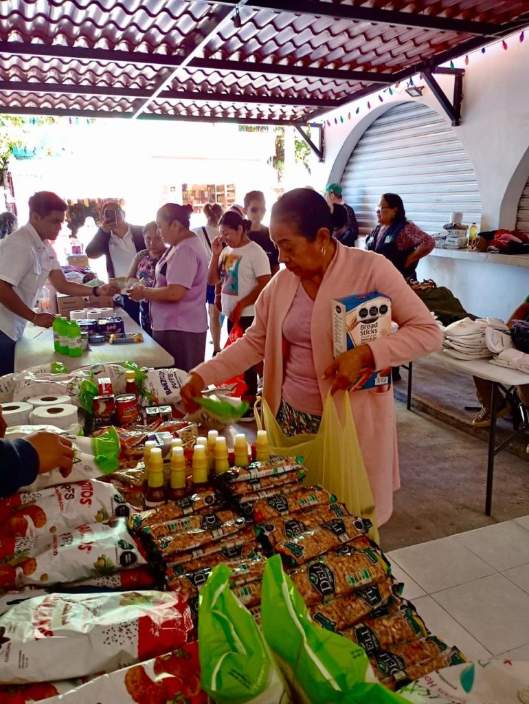 Blanca Merari beneficia a 107 familias en primera jornada ciudadana