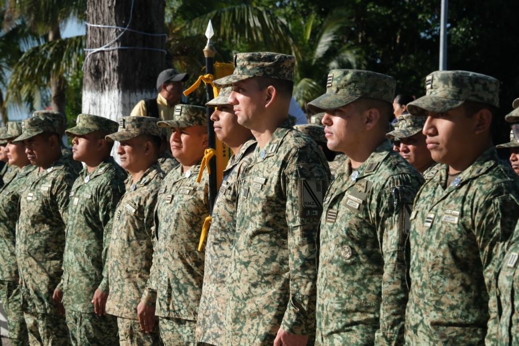 Mara Lezama inicia festejos del Ejército y Fuerza Aérea en Chetumal