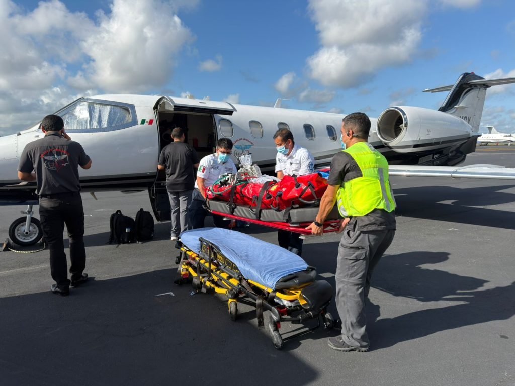 Trasladan de urgencia a menor de Cancún a la CDMX