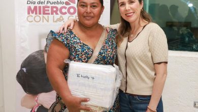 Atenea Gómez entrega apoyos en "Miércoles con la Gente" en Zona Continental