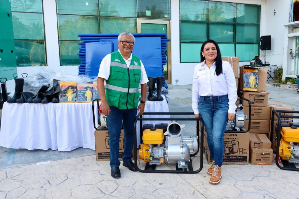 Blanca Merari invierte 2.7 mdp para atender emergencias en Puerto Morelos.