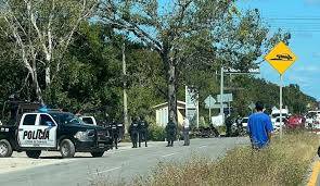 Caos vial en tramo Limones-Carrillo Puerto por protestas ciudadanas