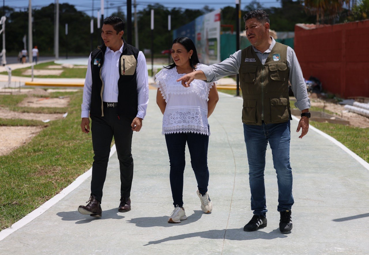 Blanca Merari supervisa avance del Parque Lineal en Puerto Morelos; beneficiará a más de 2,500 habitantes