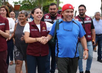Cancún se transforma desde las colonias