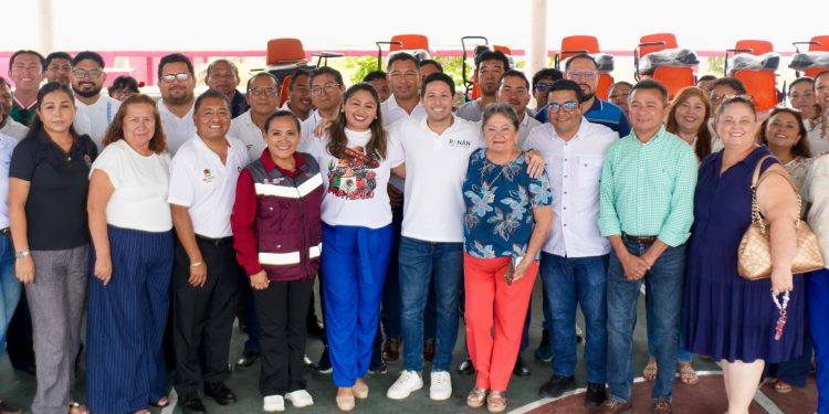 Renán Sánchez impulsa ley de domos escolares y presupuesto educativo
