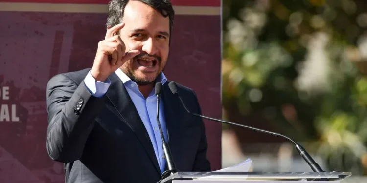 El hijo de AMLO va por curul en Tabasco
